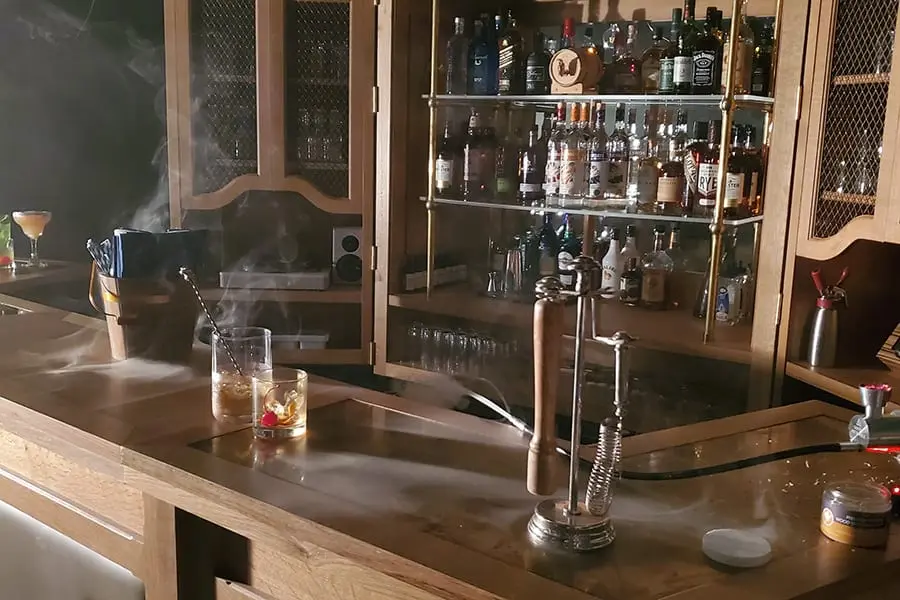 Smokey mobile bar