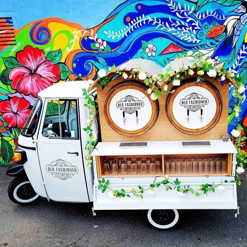 Little Tommy Gun Piaggio Ape tap-truck cocktail bar